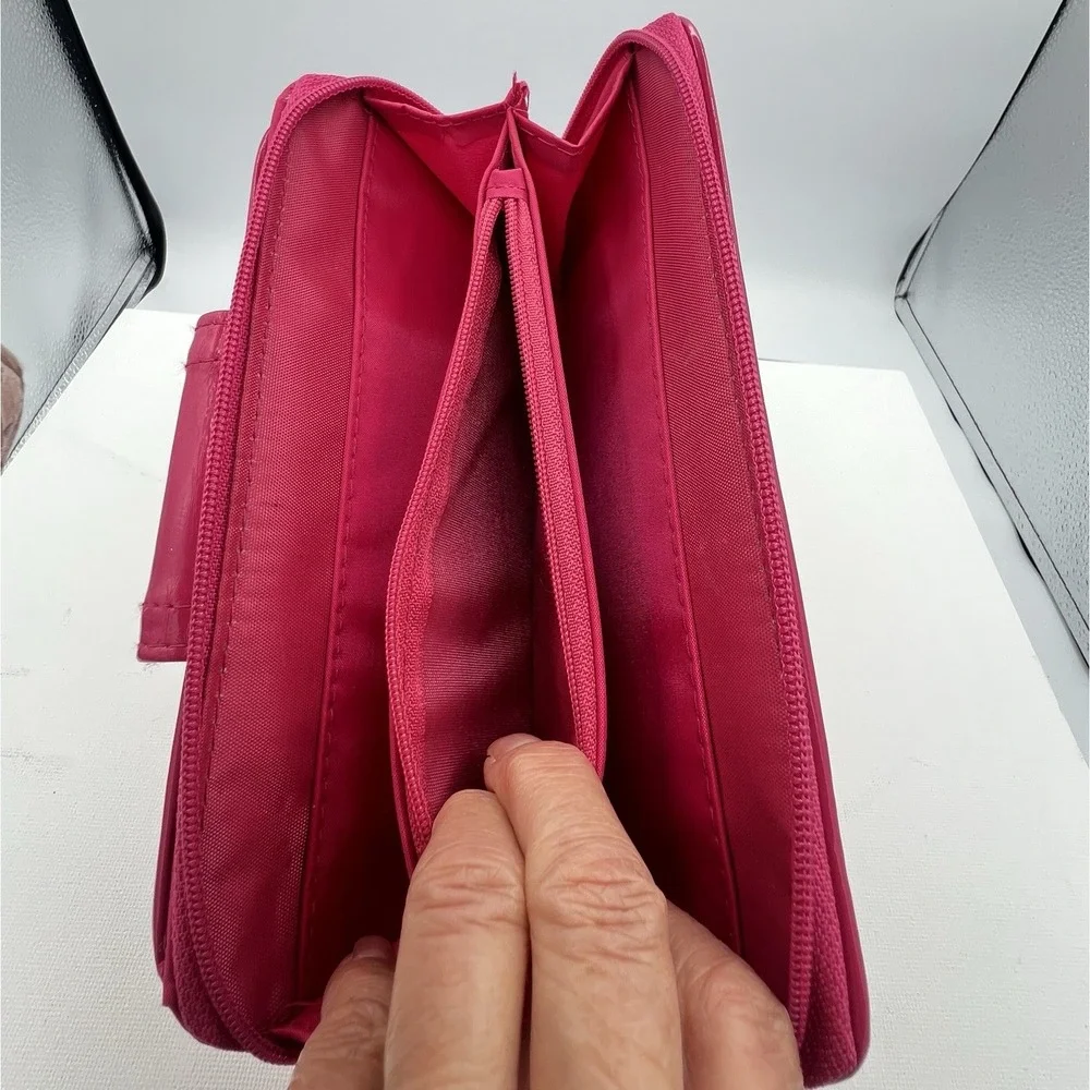 Wristlet Pink Heart Wallet W/Check Book Holder‎ Pink Patent Leather Accents